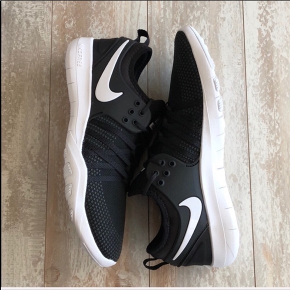 NWT Nike Trainers Black - Picture 6 of 8